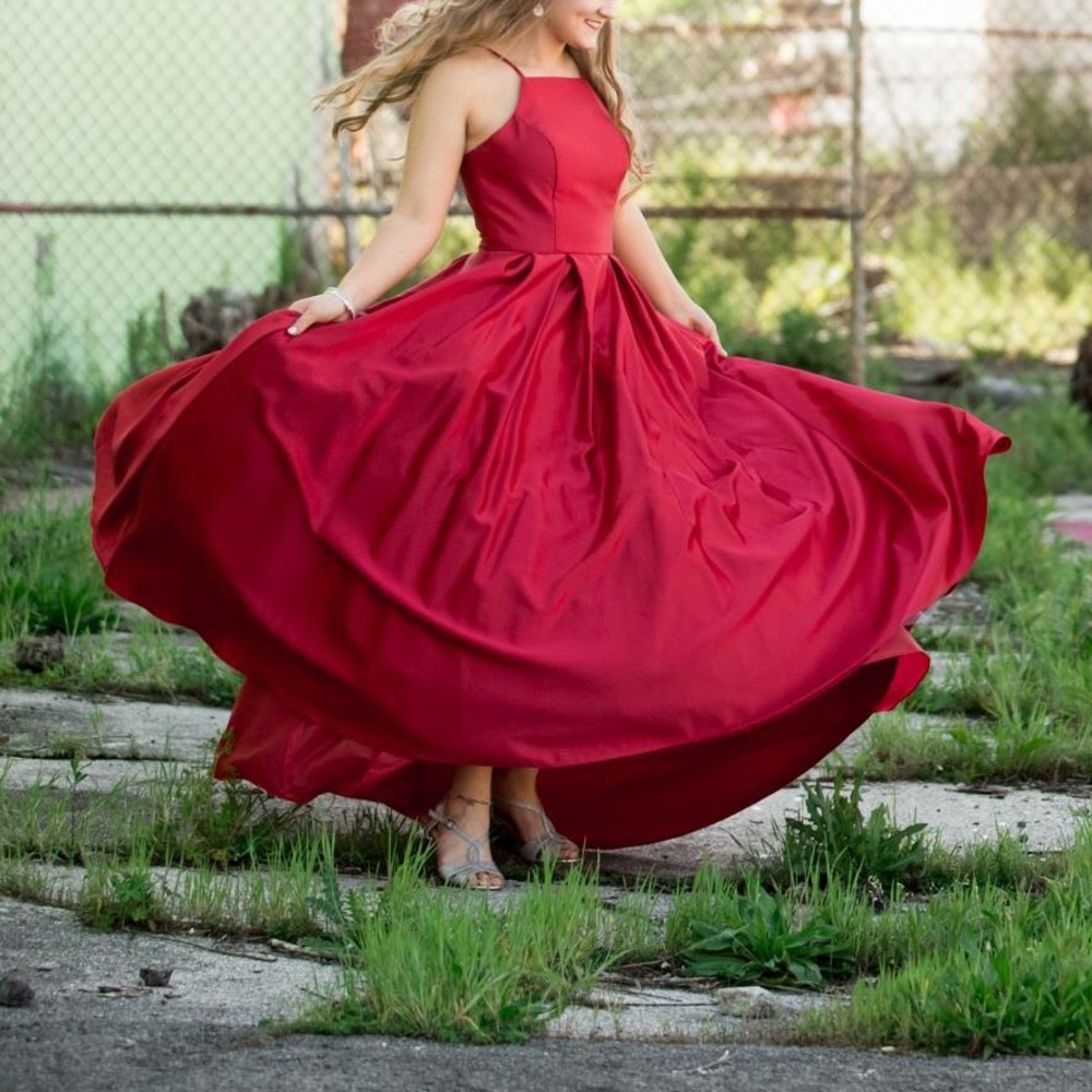 Red prom dress